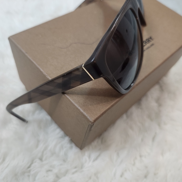 Burberry Accessories - Burberry Black and Tan Check Sunglasses
